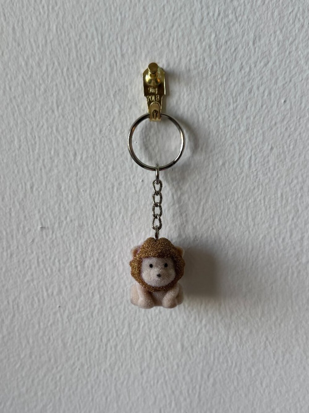 Y2K CLAIRE'S FELT LION KEYCHAIN